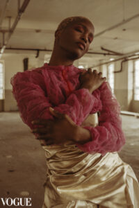 Designer: LeSophie | Model: Jas | Make-Up Artist and Hairstylist: Anna-Lena Jorewitz | Title: Like Cancer Grows | Published by: PhotoVouge | Fashion Shooting | Location: Wuppertal, Germany