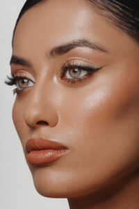 Model: Kuebra Gueven | Agency: Modelwerk | Make-Up Artist and Hairstylist: Seda Jane Make-Up Artist | Beauty Shooting | Location: Cologne, Germany